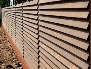 Деревянный забор елочка 12 метров фото в Хорлово
